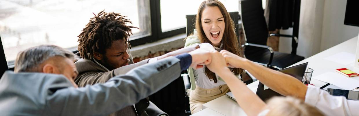 Image of team maximising payouts with Creative Splits.