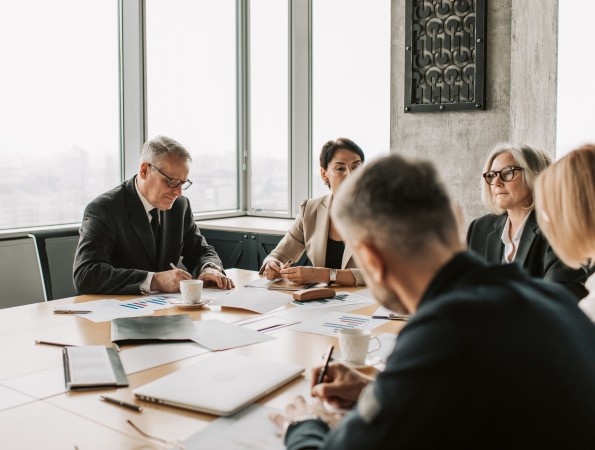 How Creative Splits simplifies Revenue Sharing for the Corporate Industry.